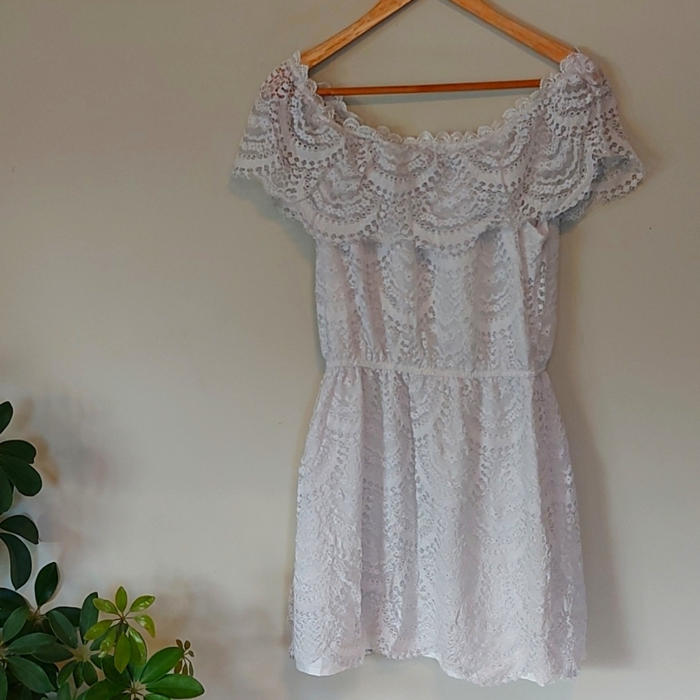 BB Dakota white lace dress